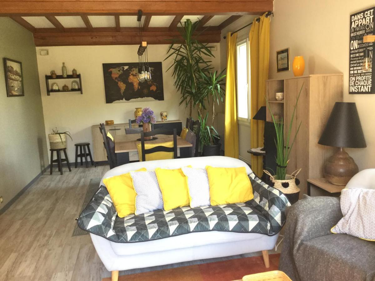 Coup De Coeur Assure ! Calm Comme A La Maison ! Maison Spacieuse Avec Grande Terrasse Pour 2 A 5 Personnes Proximite Granville Et Mer Avec Wifi Et Parking Gratuits Экстерьер фото