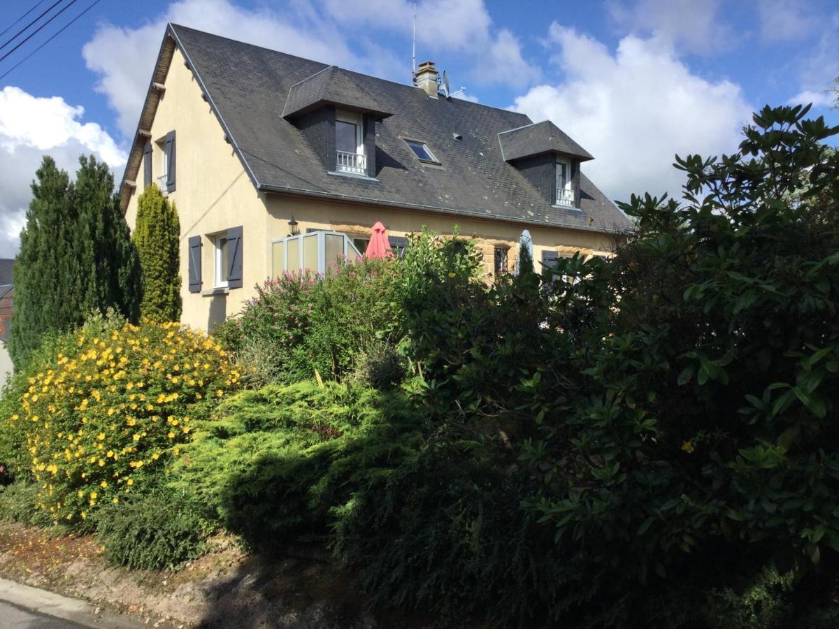 Coup De Coeur Assure ! Calm Comme A La Maison ! Maison Spacieuse Avec Grande Terrasse Pour 2 A 5 Personnes Proximite Granville Et Mer Avec Wifi Et Parking Gratuits Экстерьер фото