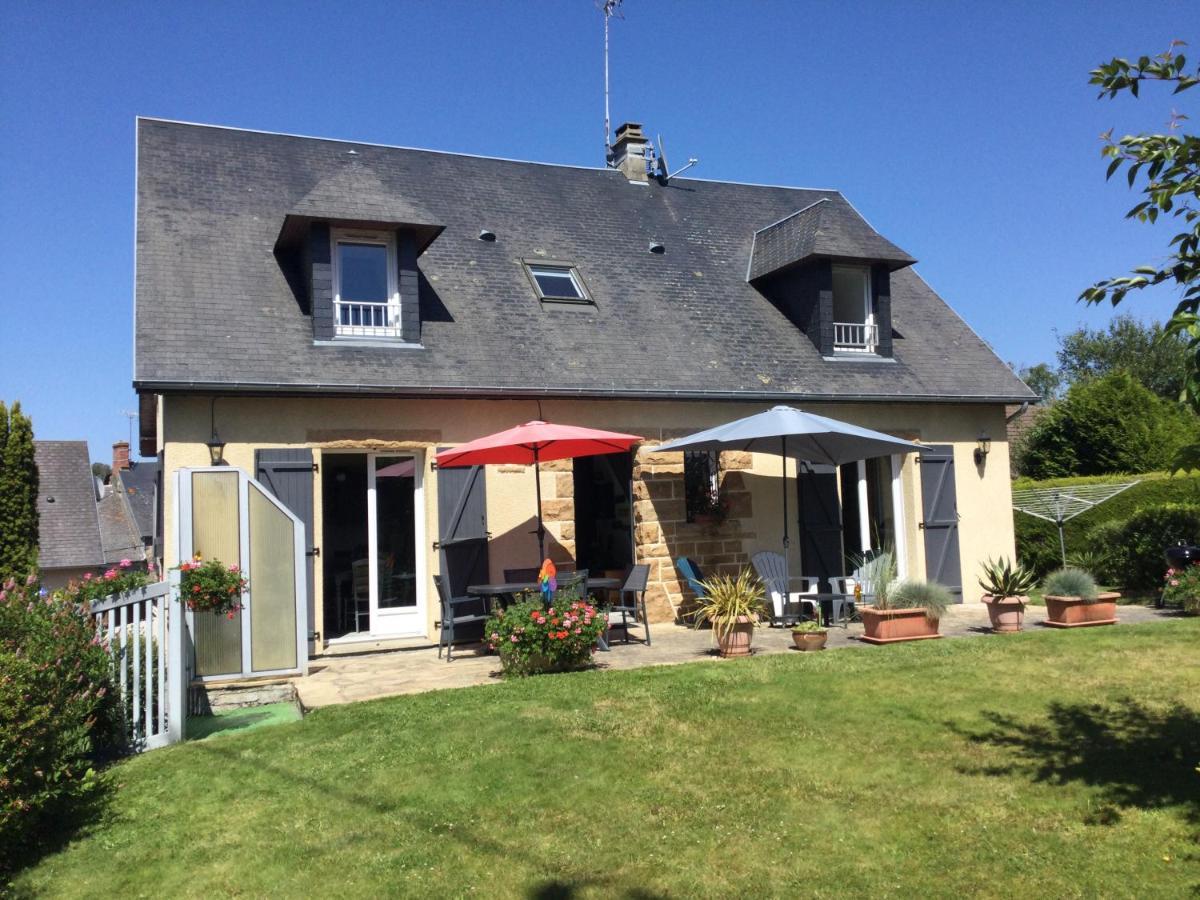 Coup De Coeur Assure ! Calm Comme A La Maison ! Maison Spacieuse Avec Grande Terrasse Pour 2 A 5 Personnes Proximite Granville Et Mer Avec Wifi Et Parking Gratuits Экстерьер фото