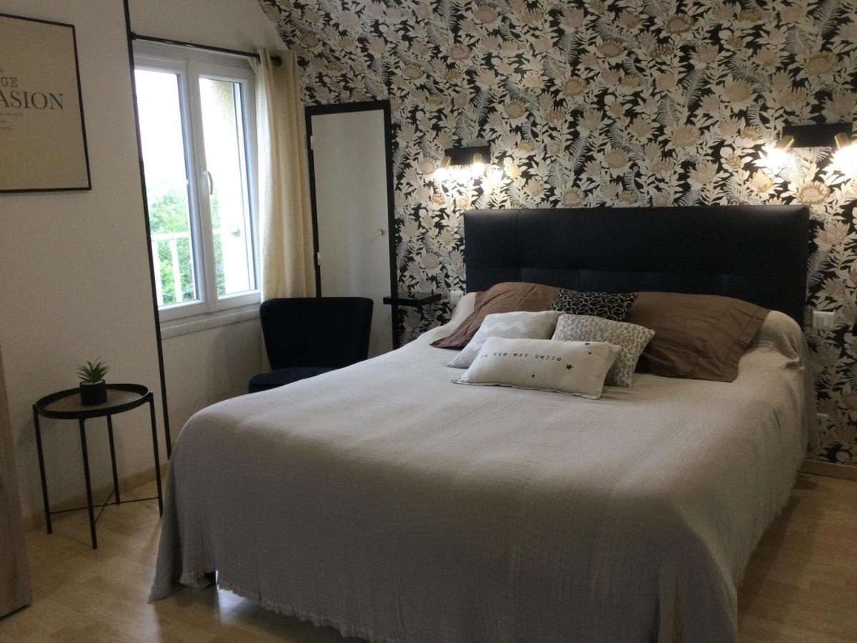 Coup De Coeur Assure ! Calm Comme A La Maison ! Maison Spacieuse Avec Grande Terrasse Pour 2 A 5 Personnes Proximite Granville Et Mer Avec Wifi Et Parking Gratuits Экстерьер фото