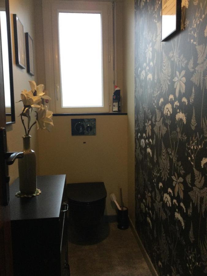 Coup De Coeur Assure ! Calm Comme A La Maison ! Maison Spacieuse Avec Grande Terrasse Pour 2 A 5 Personnes Proximite Granville Et Mer Avec Wifi Et Parking Gratuits Экстерьер фото
