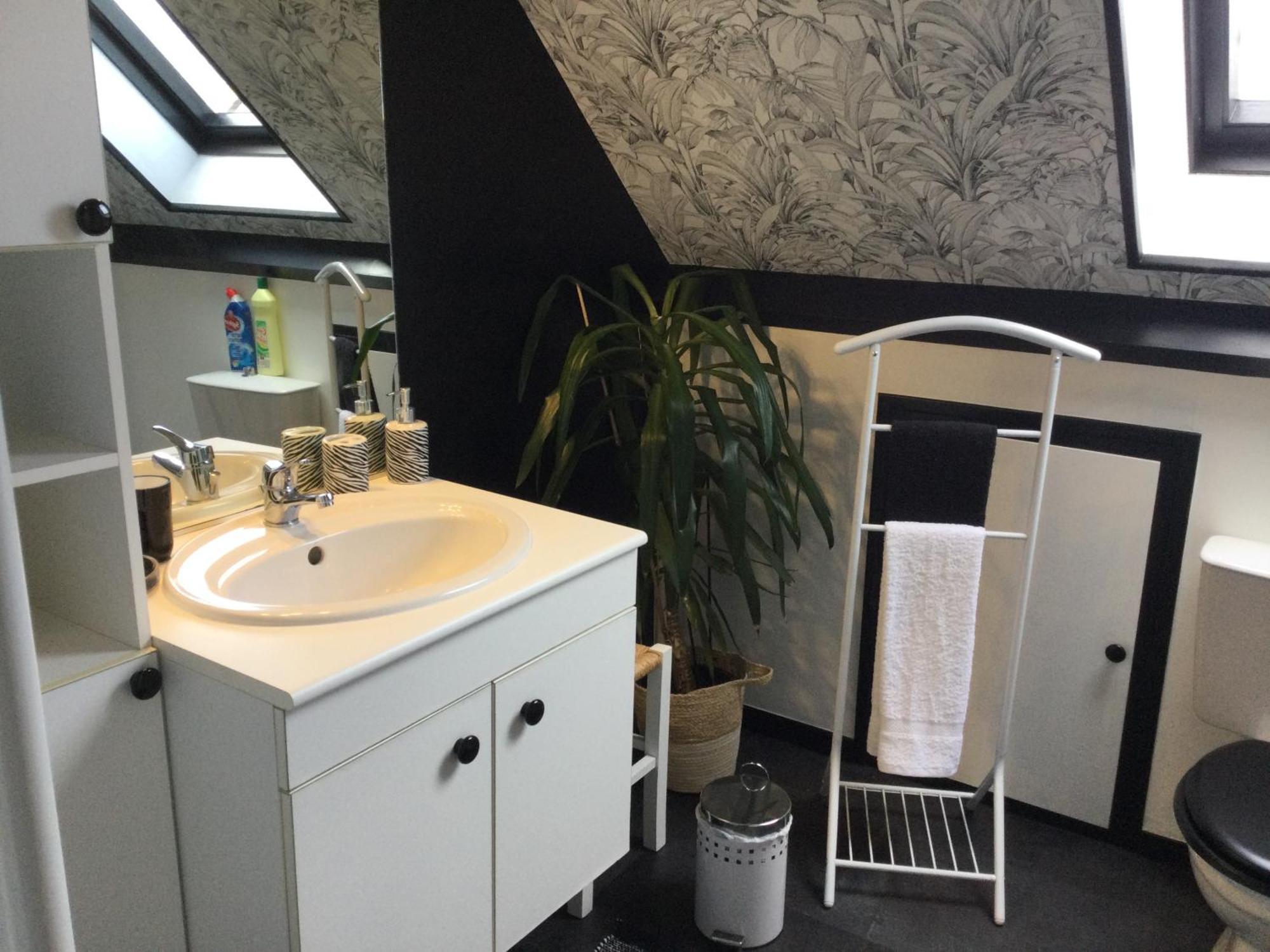 Coup De Coeur Assure ! Calm Comme A La Maison ! Maison Spacieuse Avec Grande Terrasse Pour 2 A 5 Personnes Proximite Granville Et Mer Avec Wifi Et Parking Gratuits Экстерьер фото